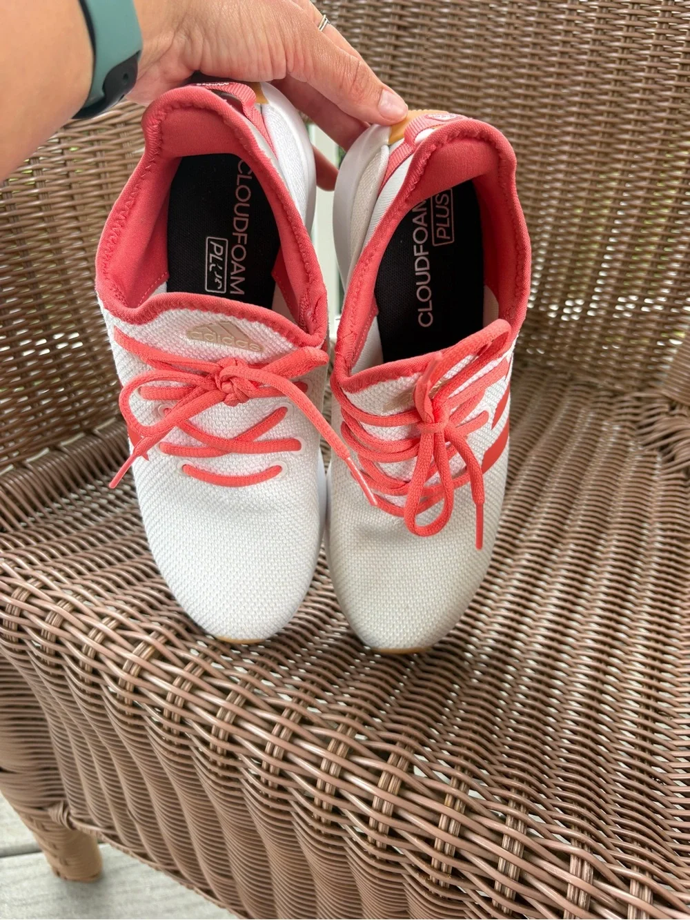 Adidas Women’s Cloudfoam Pure Athletic Sneakers. Size 6.5 (white/coral/grey)